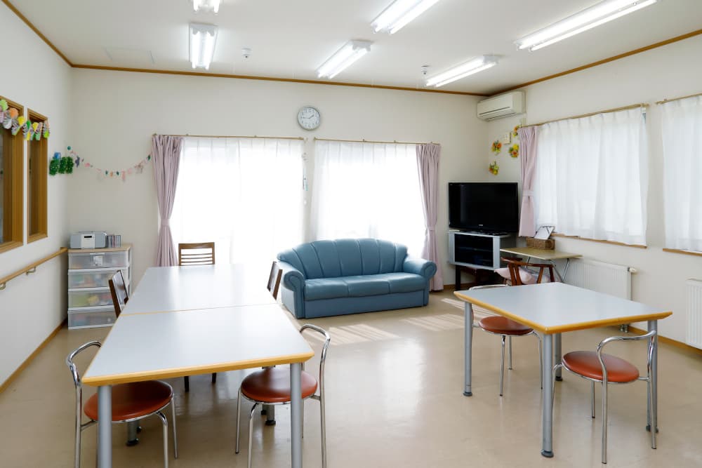 9人だけの平屋のホーム